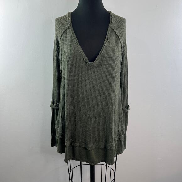 We The Free People Laguna Green Top Waffle Deep Neck Raglan Sleeve Size Small S - Picture 2 of 11
